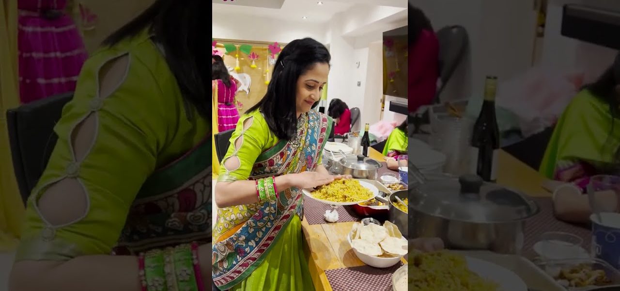 పార్టీ లో కరువు బ్యాచ్  || Food Lovers  #foodie #shorts #ytshorts  #nandusworld